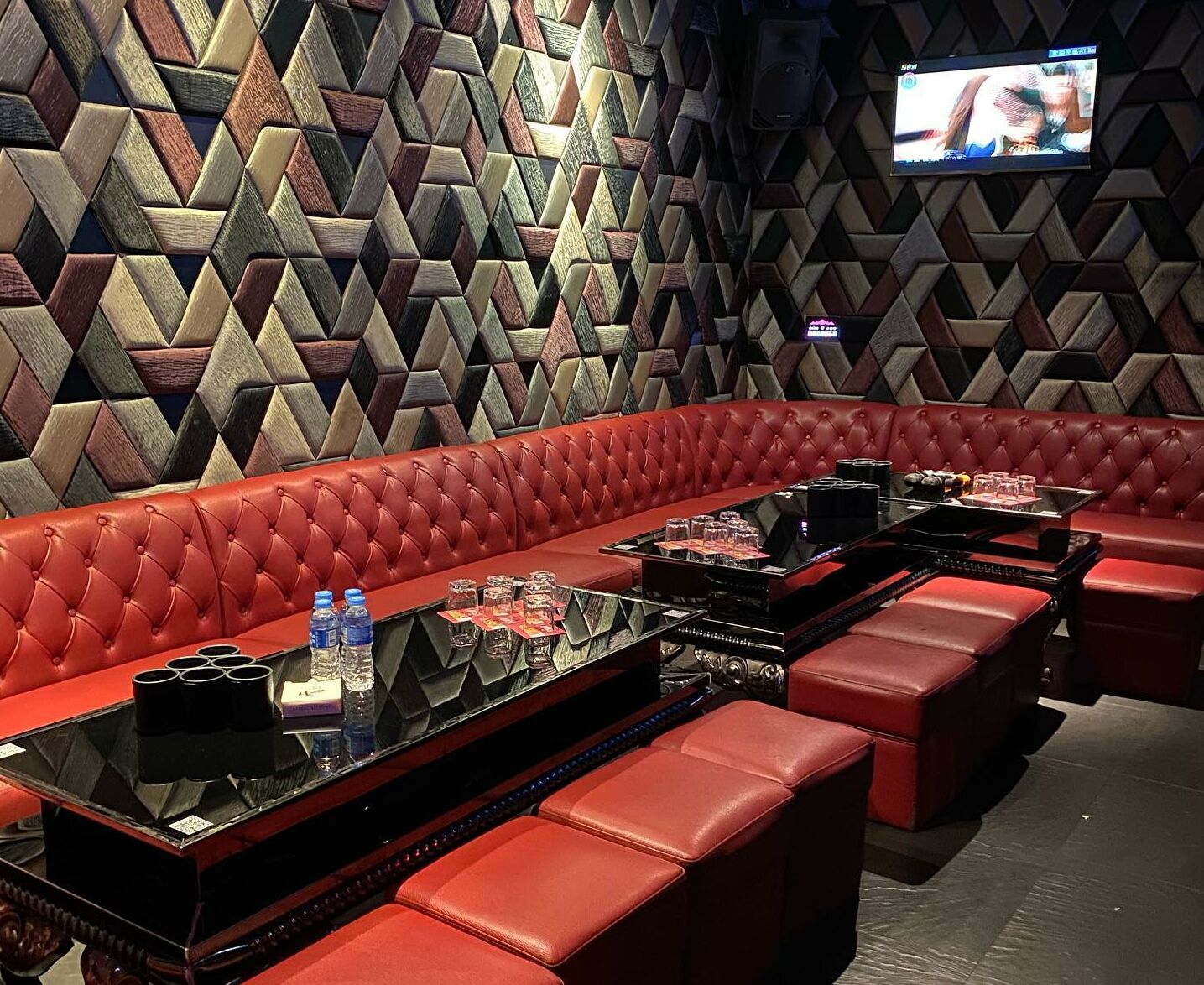 A1 Karaoke and Bar Macau Karaoke Room