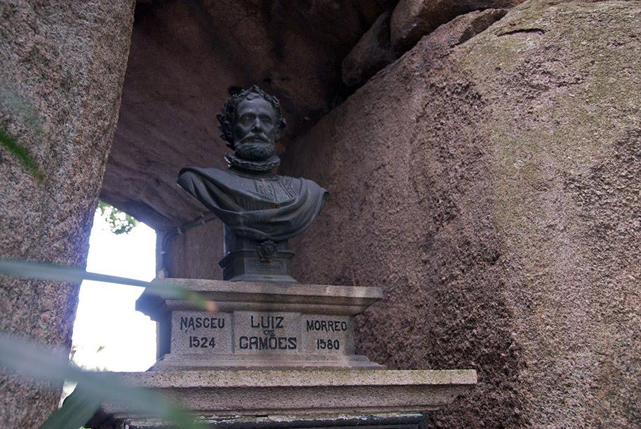 Camões Bust in Grotto