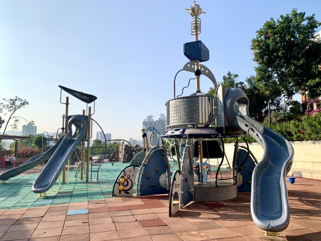 Flora Garden playground