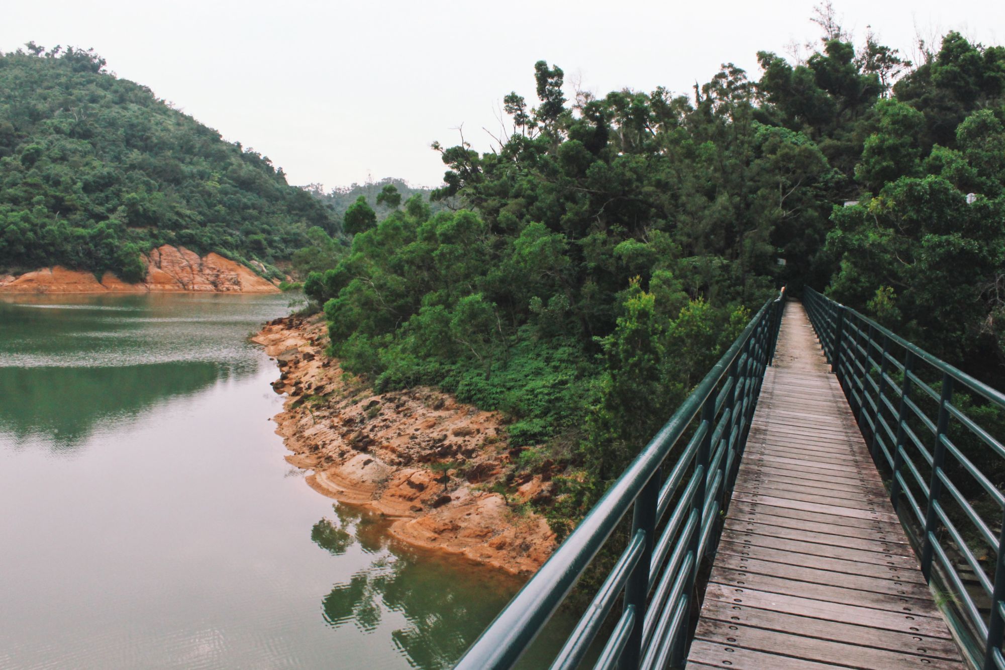 Ka-ho reservoir lakeside walk coloane trails