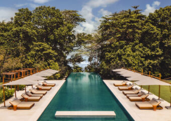 One&Only Desaru Coast_Main Infinity Pool_Horizontal01