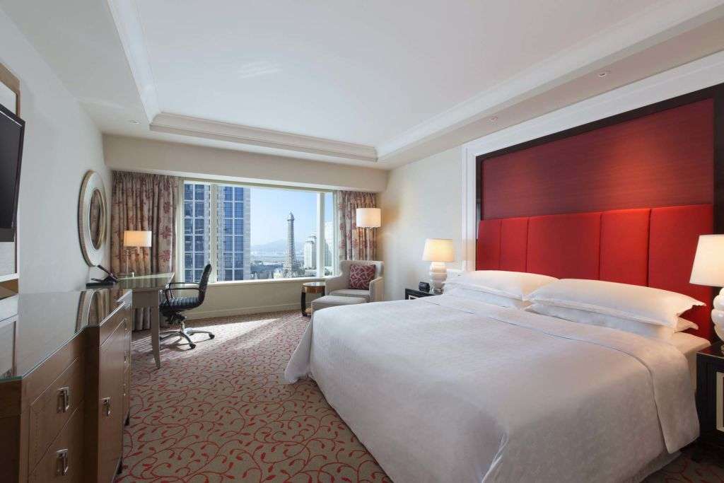 Sheraton Grand Hotel Macao Deluxe King Room family friendly hotels macau lifestyle