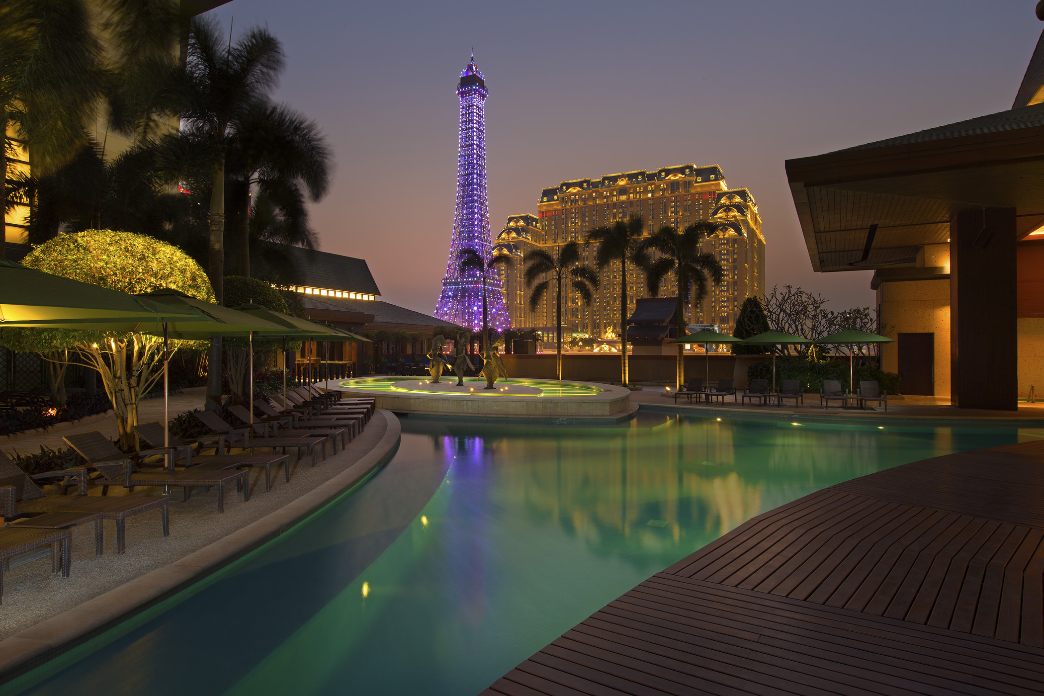 sheraton pool