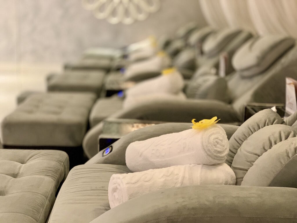 Studio City Vinca Foot Spa Foot Massage Chairs Blurred Background Macau Lifestyle